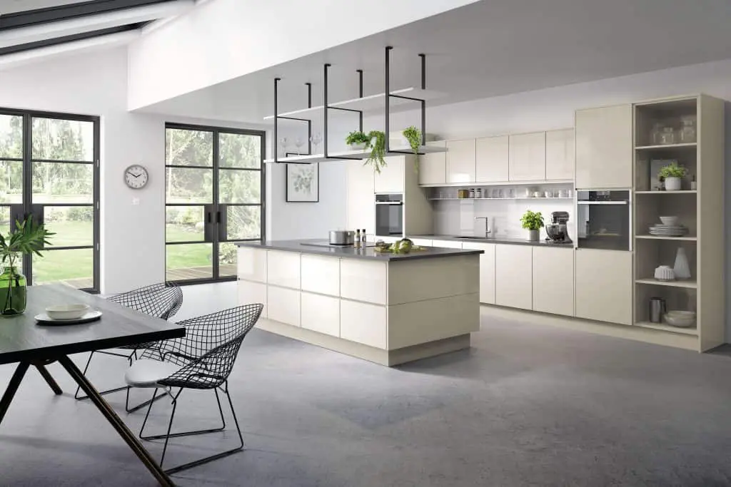 Kassel Kitchen Gloss Ivory